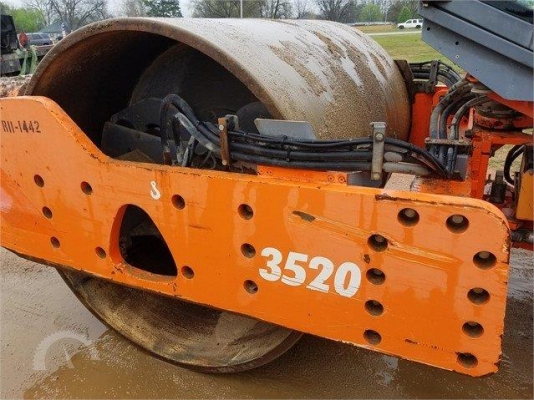 KOBELCO SK200-8 YN11 มือสองญี่ปุ่น