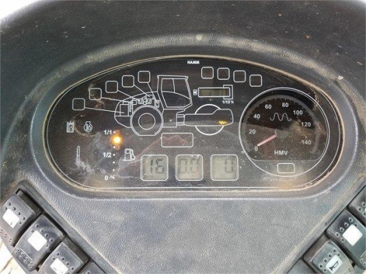 KOBELCO SK200-8 YN11 มือสองญี่ปุ่น