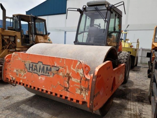 KOBELCO SK200-8 YN11 มือสองญี่ปุ่น