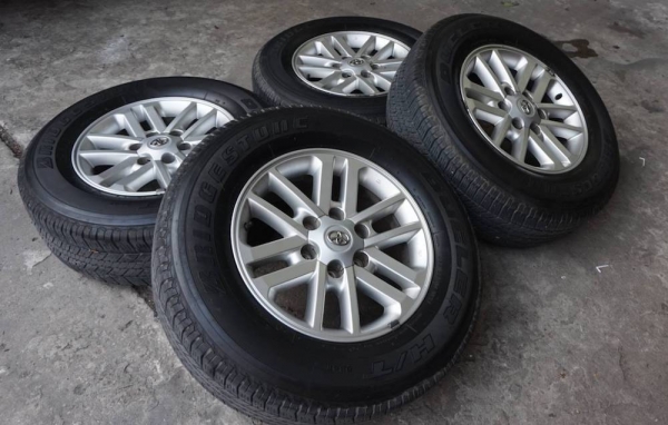 ขายล้อ Vigo Champ 17