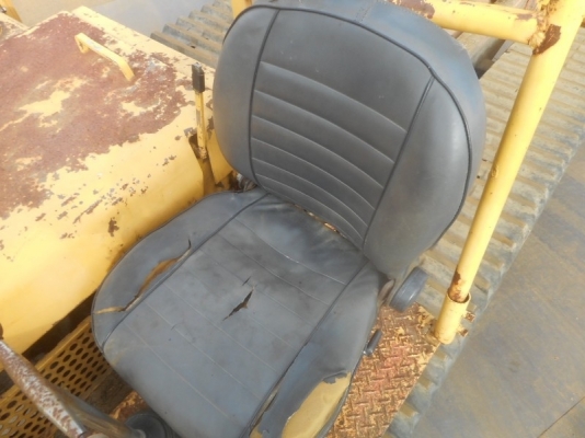 ขายรถดั้มแทรคยาง MST-600 โทร 061-4194021 พรภวิษย์