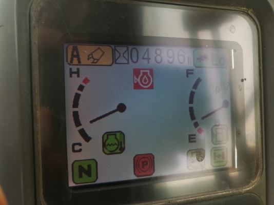 ขายรถขุดล้อยาง PW130-7 โทร 061-4194021 ภู