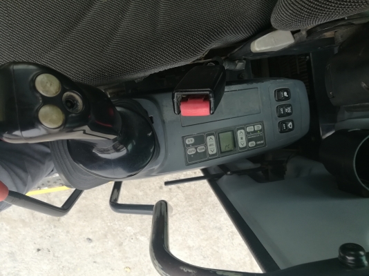 ขายรถขุดล้อยาง PW130-7 โทร 061-4194021 ภู