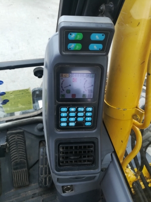 ขายรถขุดล้อยาง PW130-7 โทร 061-4194021 ภู