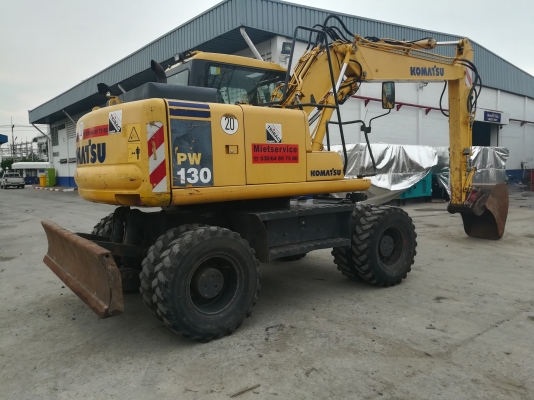 ขายรถขุดล้อยาง PW130-7 โทร 061-4194021 ภู