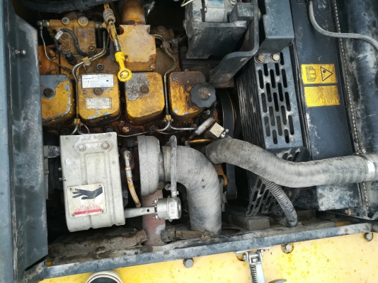 ขายรถขุดล้อยาง PW130-7 โทร 061-4194021 ภู