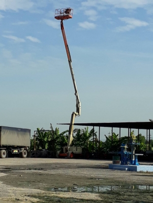 รถกระเช้ายกใด้สูง20เมตร JLG ใช้เครื่องยนตร์ เก่านอกสภาพดีมากพร้อมใช้งาน รถกระเช้ายกใด้สูง20เมตร JLG ใช้เครื่องยนตร์ เก่านอกสภาพดีมากพร้อมใช้งาน