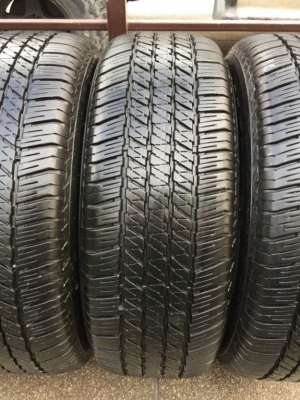ยาง Bridgestone 265 60 18 ปี17 ดอกเต็ม ไม่มีปะ ใช้ยาว ราคาไม่แพง