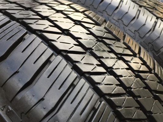 ยาง Bridgestone 265 60 18 ปี17 ดอกเต็ม ไม่มีปะ ใช้ยาว ราคาไม่แพง ยาง Bridgestone 265 60 18 ปี17 ดอกเต็ม ไม่มีปะ ใช้ยาว ราคาไม่แพง