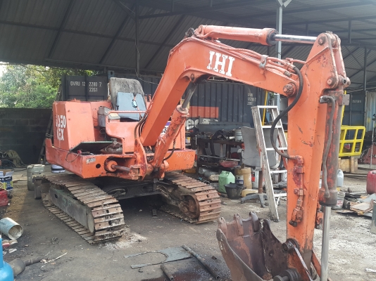 รถแบคโฮ IHI IS30GX รถเก่านอกนำเข้า คอนโทลน้ำมัน ปั๊มนิ้ว USHIDA เครื่องยนต์ ISUZU ช่วงล่างดี ขายตามสภาพ ไม่มีเวลาเก็บงาน ตัวเดินไม่หมุน 1 ข้าง สวิงช้า