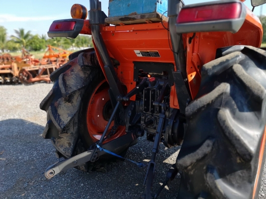 ⚡⚡มาล้าวข่ะ⚡⚡???????? เข้าใหม่L3608 พร้อมใช้งาน เครื่องดีเกียร์ดี???? อุปกรณ์3ชิ้นใบดันหน้า+ผาน+โรตารี่ ใช้งาน1650ชมราคา285000บาท มีบริการจัดส่งฟรีคะ สนใจติดต่อสอบถามรายละเอียด0906910337 ????????พิกัดร้านส.เจริญแทรกเตอร์ อ.บางระกำ จ.พิษณุโ