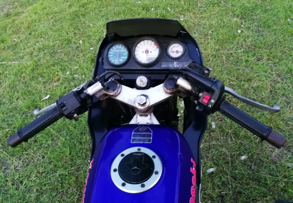 KR150 R เสื้อทอง 1855