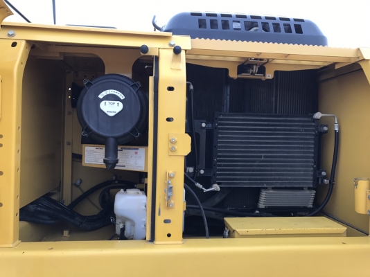 ขายรถแบคโฮ KOMATSU PC200-8MO ใช้งาน 6 พันชั่วโมง กล้องหลัง สภาพนางฟ้า