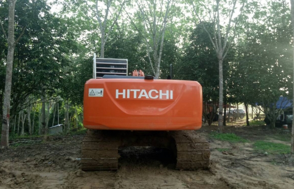 ขายรถแบคโฮ HITACHI ZX200-5G ใช้งาน 5 พันชั่วโมง สภาพนางฟ้า ขายรถแบคโฮ HITACHI ZX200-5G ใช้งาน 5 พันชั่วโมง สภาพนางฟ้า