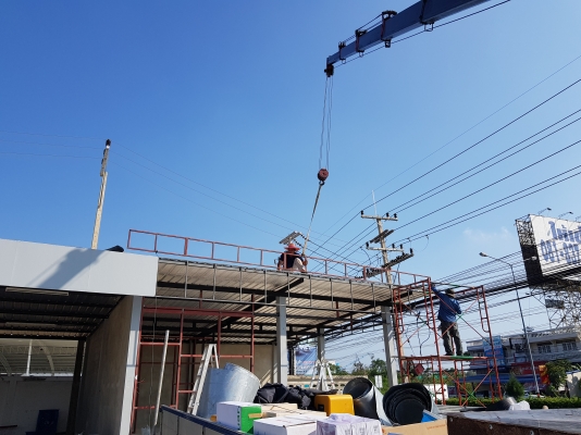 ขายเครน3.7 ตัน unic ติดรถบรรทุก