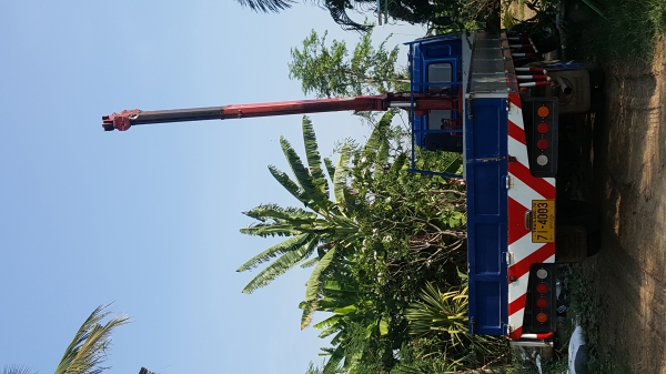 ขายเครน3.7 ตัน unic ติดรถบรรทุก