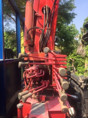 ขายเครน3.7 ตัน unic ติดรถบรรทุก