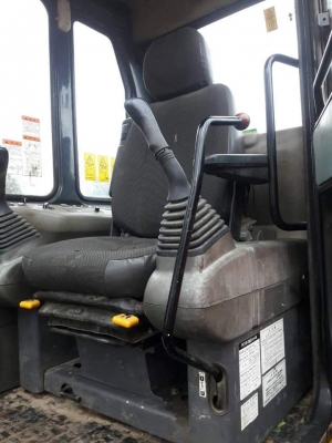 ขายจ้า...KOMATSU PC120-6  เก่านอกแท้  สภาพสวย  เดิมๆๆ  7,,XXX  ชั่วโมงพร้อมใช้  โทร 089-3818694  จ๊อย