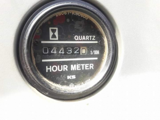 ขายจ้า..KOBELCO SK115 SR  LD01  ช่วงล่างยาว..แทรคใหญ่  80  4,XXX  ชั่วโมง  สภาพสวยมากๆๆโทร 089-3818694  จ๊อย