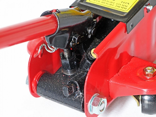 ขายแม่แรงใหม่ ตะเข้ ยก2ตัน