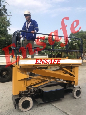 บริการเช่ารถเอ็กซ์ลิฟท์ (X-LIFT) Scissors lift ให้เช่ารถยก ติดต่อ 0810719169 คุณลูกปลา