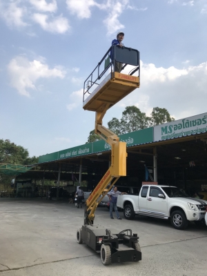 บริการเช่ารถเอ็กซ์ลิฟท์ (X-LIFT) Scissors lift ให้เช่ารถยก ติดต่อ 0810719169 คุณลูกปลา