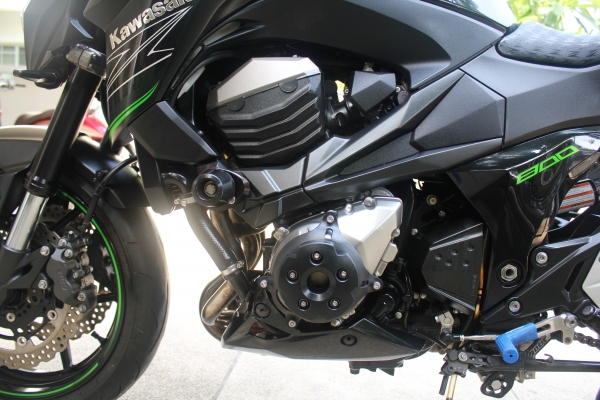 Z800 ปี2014 ท่อ AKRAPOVIC ราคานี้ด่วนๆ ของแต่งเยอะ Z800 ปี2014 ท่อ AKRAPOVIC ราคานี้ด่วนๆ ของแต่งเยอะ