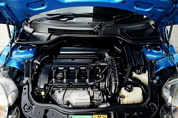 MINI COUPE COOPER S 2009