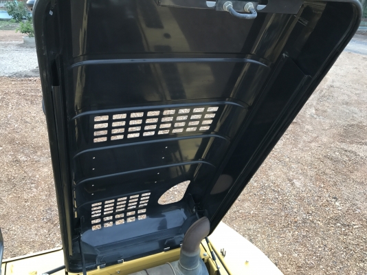 KOMATSU PC200-8MO กล้องหลัง(6000 ชั่วโมง)PM7000 ขอรูปเพิ่มได้ครับ รถสวยพร้อมใช้งาน สนใจติดต่อ 081-4283210