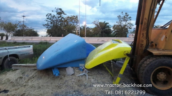 ขาย หมวก กระบังลม สำหรับติดบนหัวเก๋ง รถบรรทุกหกล้อ สิบล้อ เทลเลอร์ กันลม เก่าญี่ปุ่น จำนวนมาก ใส่ได้หลายยี่ห้อ ขาย หมวก กระบังลม สำหรับติดบนหัวเก๋ง รถบรรทุกหกล้อ สิบล้อ เทลเลอร์ กันลม เก่าญี่ปุ่น จำนวนมาก ใส่ได้หลายยี่ห้อ