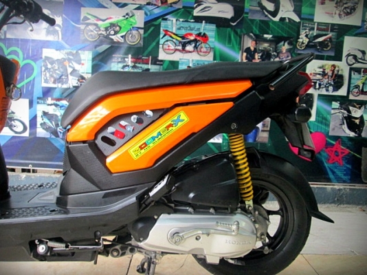 zoomer x 2013 สีส้ม รถบ้าน เครื่องดี สีสวย 26900