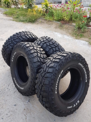 ขายยาง COOPER STT PRO 265/75/16 สวยๆ