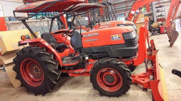 รถแทรกเตอร์ L4508DI