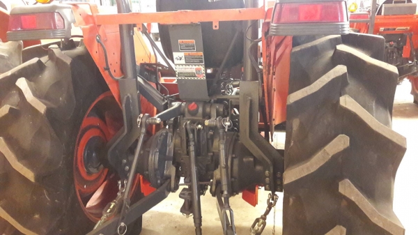 รถแทรกเตอร์ L4508DI