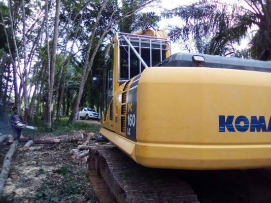 KOMATSU PC 160LC-8