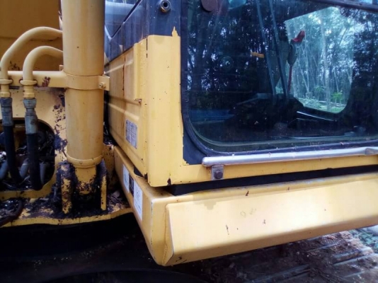 KOMATSU PC 160LC-8