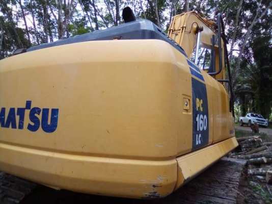 KOMATSU PC 160LC-8