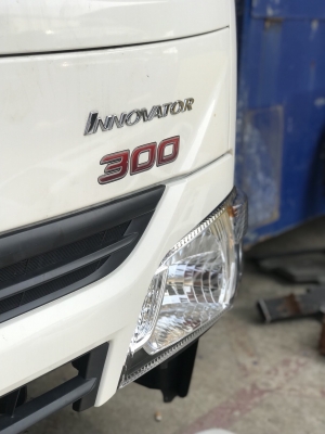 หัวรถ hino ดูโทร่ 300 ถอดบัส หัวรถ hino ดูโทร่ 300 ถอดบัส