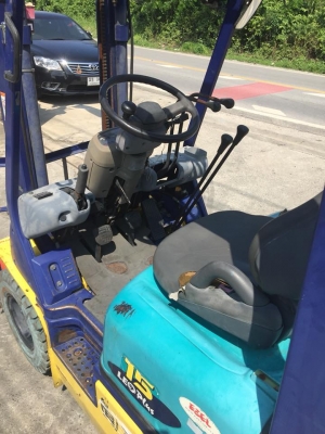 ขาย ฟอล์คลิฟต์ 1.5 ตัน KOMATSU FD15C-17 รถมือ 2 นำเข้าจากประเทศญี่ปุ่น ขาย ฟอล์คลิฟต์ 1.5 ตัน KOMATSU FD15C-17 รถมือ 2 นำเข้าจากประเทศญี่ปุ่น