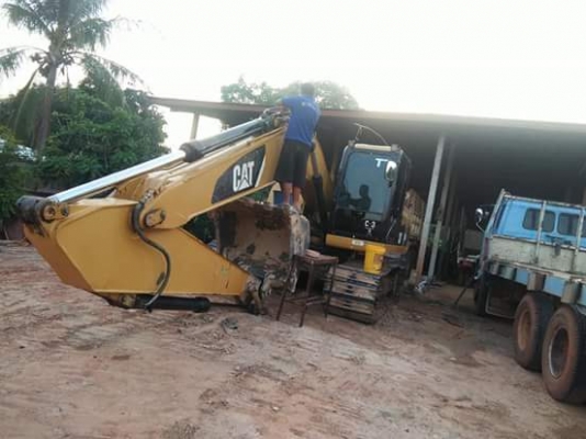 ขาย CAT 320 D GC