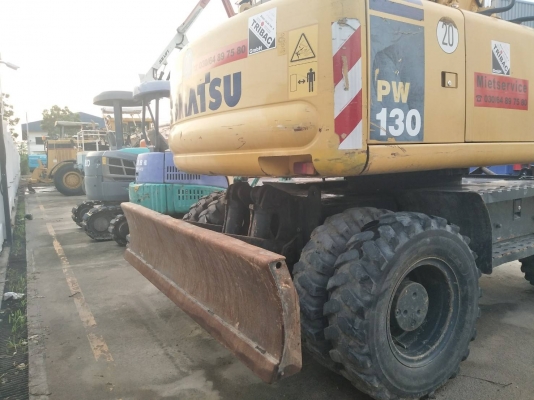 ถึงไทยแล้ว Komatsu PW130-7K รถขุดล้อยางรุ่นนิยม ใช้งานน้อย สภาพดีมากๆ 092-929-9942 ธีรเทพ ถึงไทยแล้ว Komatsu PW130-7K รถขุดล้อยางรุ่นนิยม ใช้งานน้อย สภาพดีมากๆ 092-929-9942 ธีรเทพ