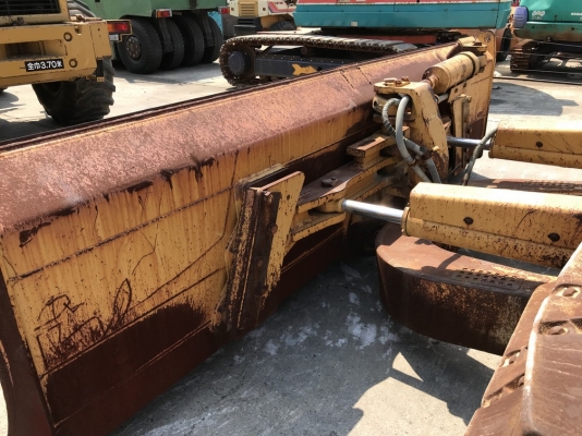 CAT D6N YR2006 นำเข้าจากญี่ปุ่น ใช้งาน 4 พันกว่าชั่วโมงแท้ ๆ รถถึงไทยแล้วครับ