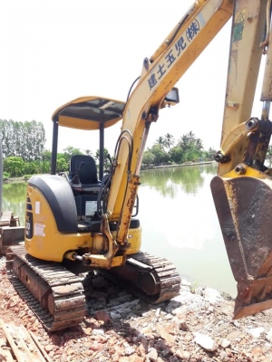 มาใหม่จ้า..KOMATSU PC30MR-2  เก่านอกแท้  เดิมๆๆ  สภาพสวย..ใช้งานมาแค่  1,7XX ชั่วโมง  พร้อมใช้  โทร  089-3818694  จ๊อย