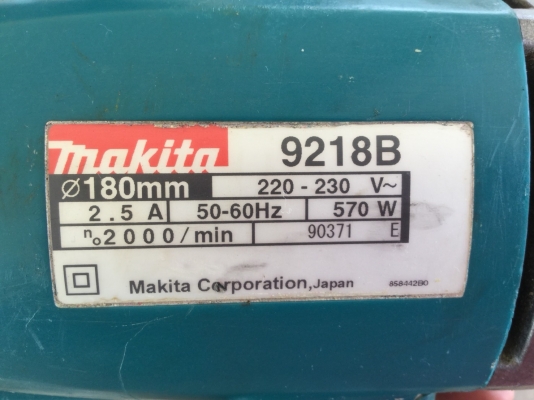 ขายเครื่องขัดสีขัดเงามือ2 ยี่ห้อ MAKITA รุ่น 9218B รอบ 2000 ใช้งานได้ปกติ มี 4 ตัว ราคาตัวละ 3,200 บ