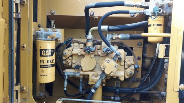 ขาย!! >>> CAT 315DL รถพร้อมใช้งาน โซ่ใหม่ ล้อนำใหม่ ลอนเลอร์ใหม่ <<< เบอร์ติดต่อ 098-7155789 086-4631102