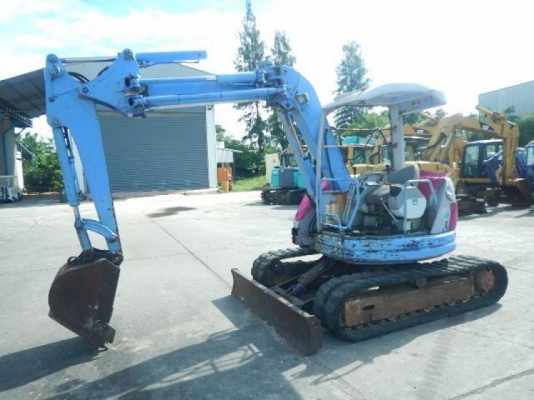 ขายรถขุด KOMATSU รุ่น PC50UU-2  เครื่องยนต์ 4D84 /ปั๊มเฟือง/คอนโทรนน้ำมัน/อ๊อฟเซ็ทบูม รถสวย ชั่วโมงน้อย รถจอดนาน  /ใบมีด/แทรคยาง ขายถูก