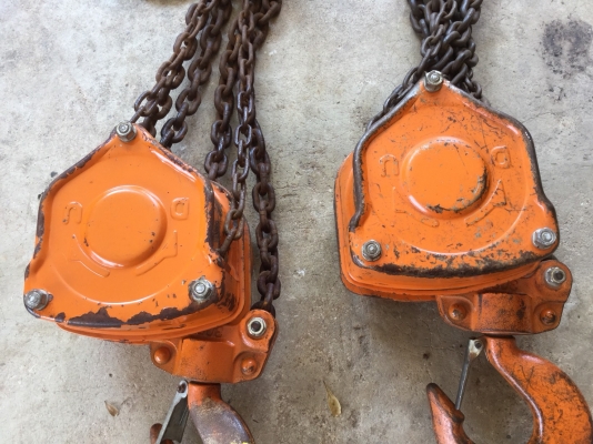 ขายรอกยกได้ 3 ตัน Made in Japan ยี่ห้อ Vital สภาพสวย เดิมๆ ยังไม่ผ่านการซ่อม ใช้งานได้ปกติ   ราคาตัวละ 5,900 บาท รวมส่ง