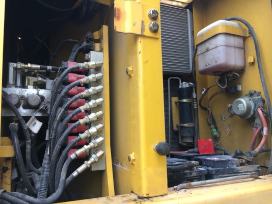 Komatsu PW130-7K รถขุดล้อยาง นำเข้าจากญี่ปุ่น โทร. 080-6565422 (หนิง)