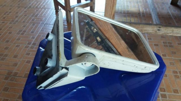 กระจกมองข้างแท้ ข้างขวา มิตซูไซโคลน