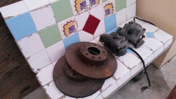 คาลิเปอร์คู่หน้า e36 พร้อมจานเบรค